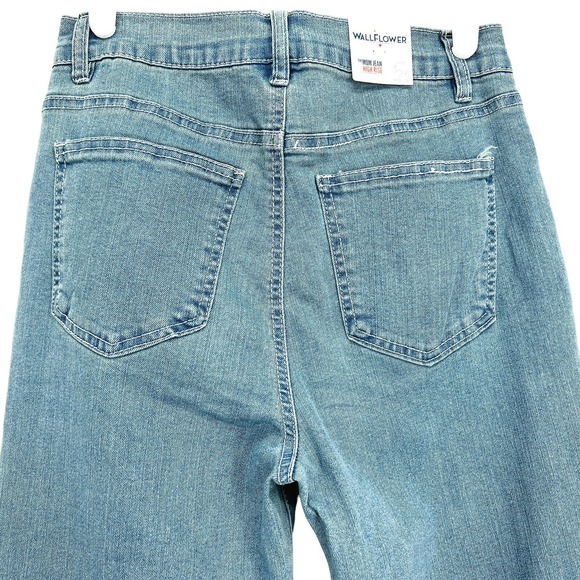 Wallflower Women's Mom Ankle Jeans Size 26 Raw Hem High Rise Stretch Blue NWT - Picture 12 of 12